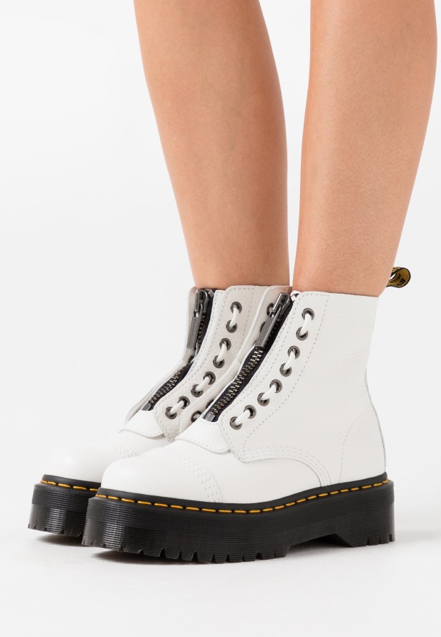 Dr.martens Norge Sinclair Platform Ankelstøvletter Hvit Tante Sally