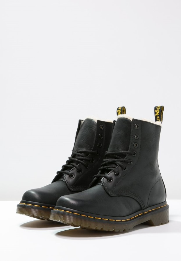 Dr.martens Norge 1460 Serena Ankelstøvletter Med Snøring