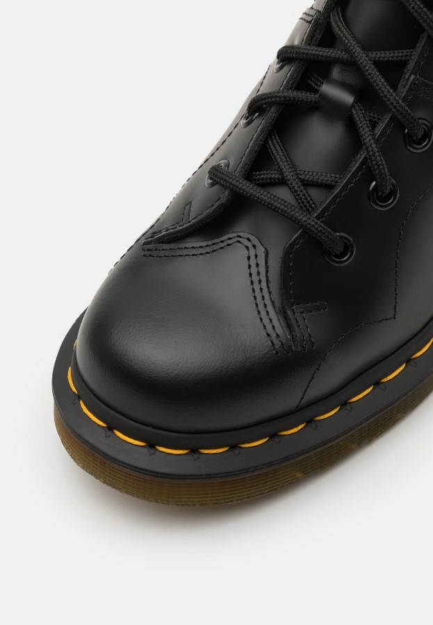 Svart Glatt Dr.martens Norge Kirke Apestøvel Unisex Ankelstøvletter Med Snøring