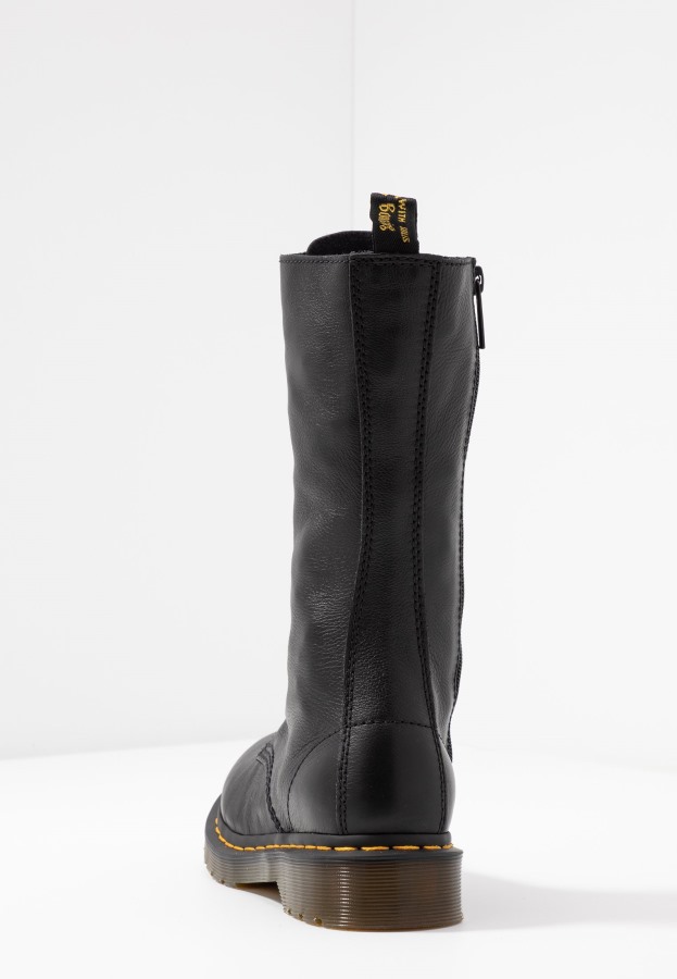 Dr.martens Norge Virginia Snørestøvler Svart