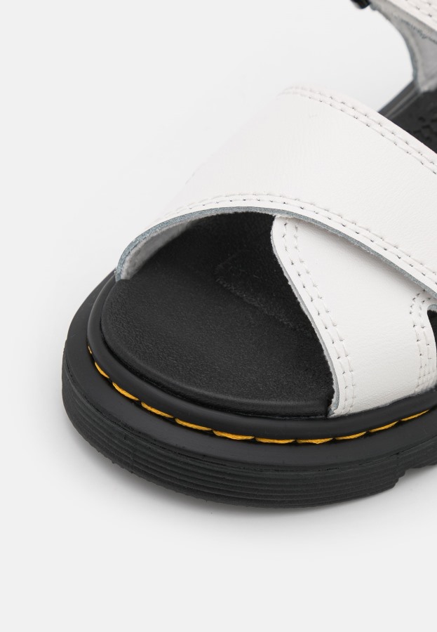 Dr. Martens Norge Vossie Sandaler Hvite