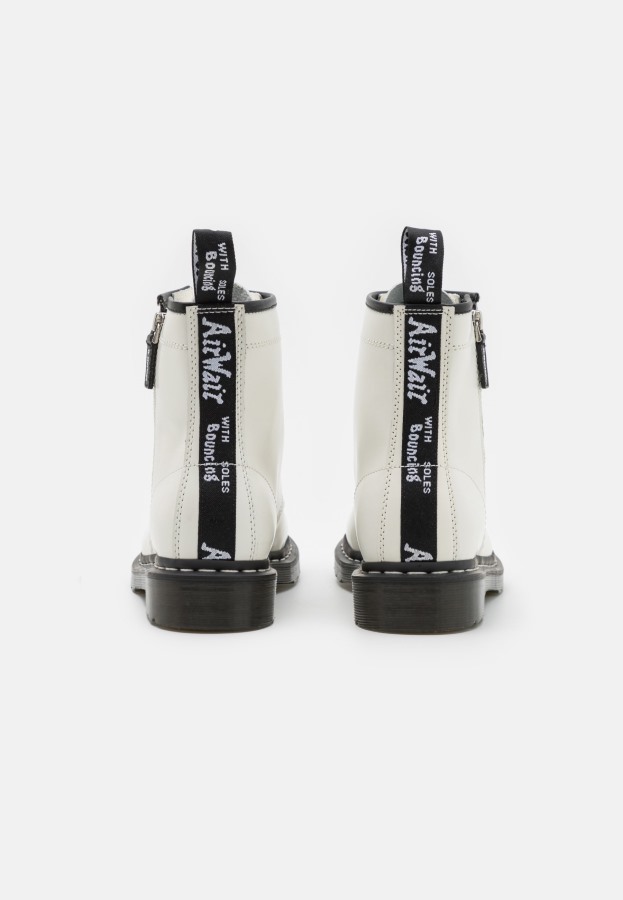 Hvite Glatte Dr.martens Norge 1460 Ankelstøvletter Med Snøring