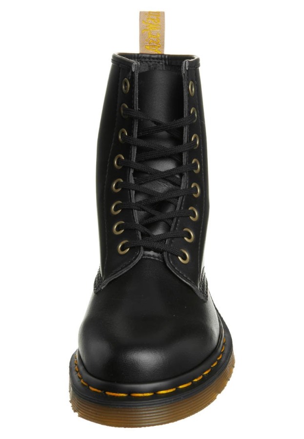 Sorte Dr.martens Norge Winchester Ii Boot 1460 Veganske Ankelstøvletter Med Snøre