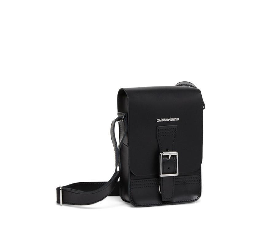 Svart Dr.martens Norge Box Crossbody Bag