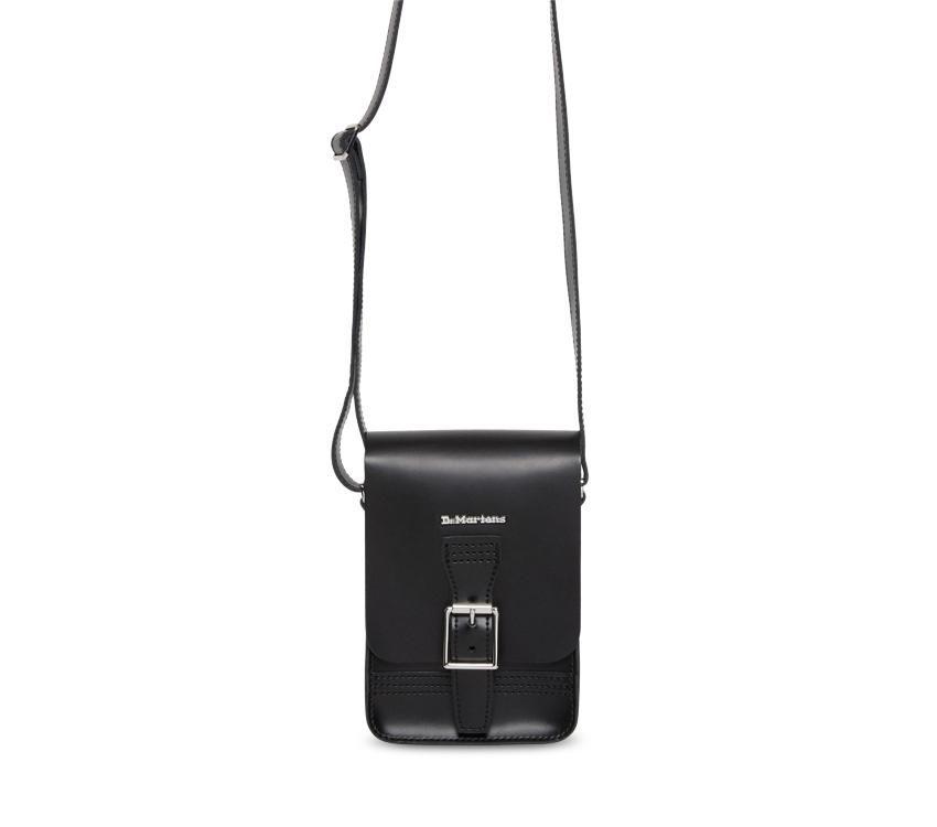 Svart Dr.martens Norge Box Crossbody Bag