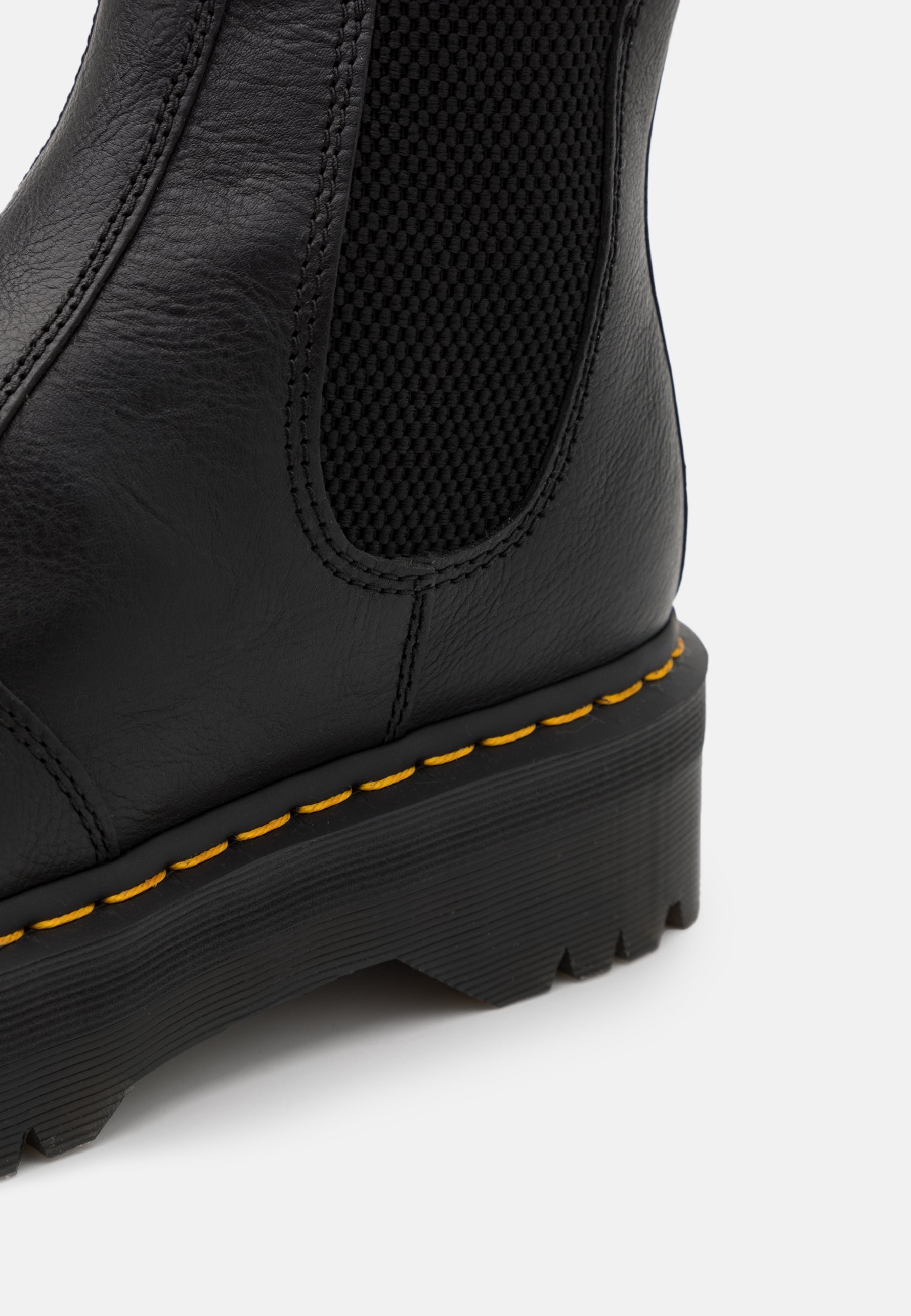 Dr.martens Norge 2976 Quad Platform Ankelstøvletter Svart