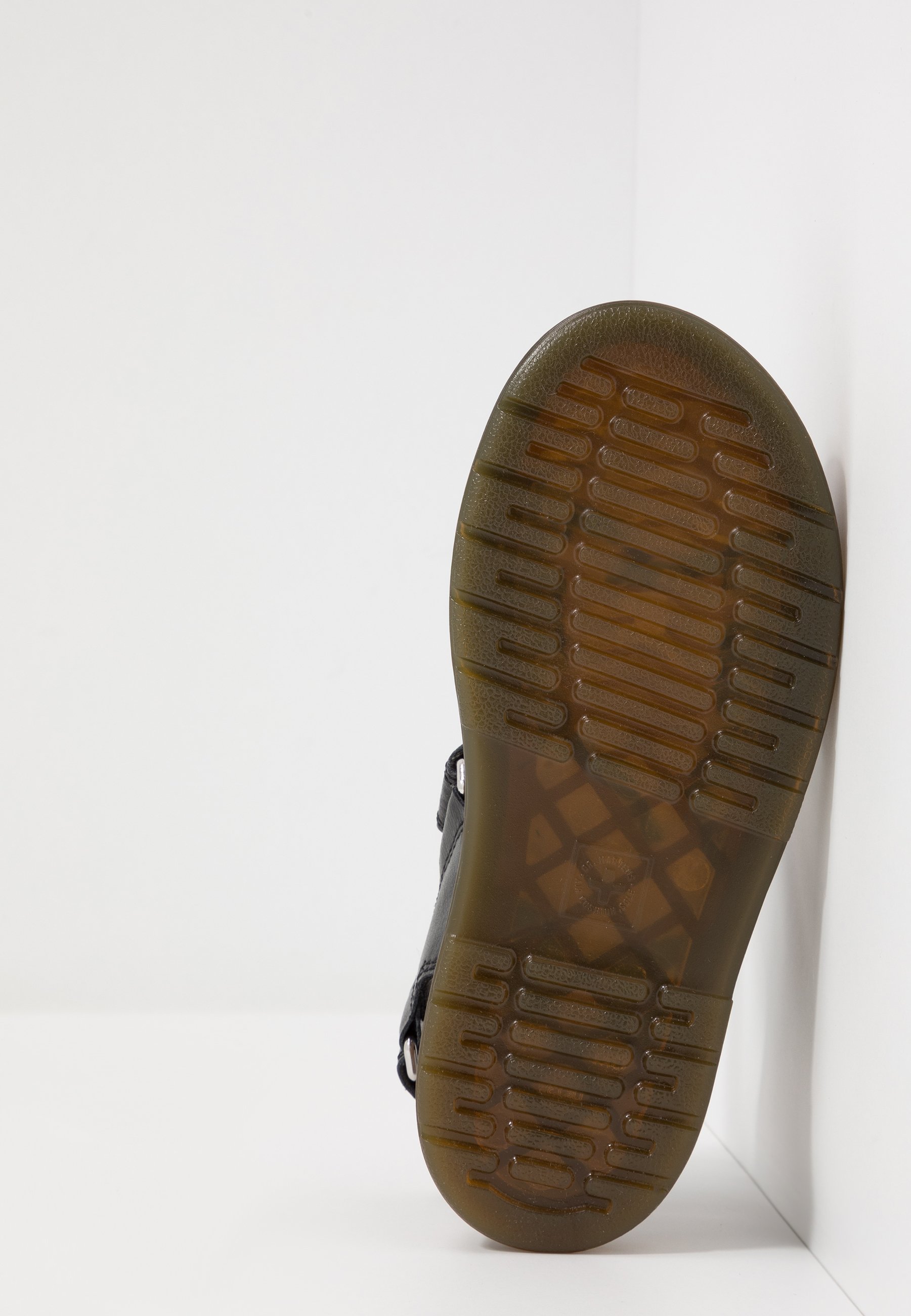 Romi Sandaler Dr.martens Norge Svart