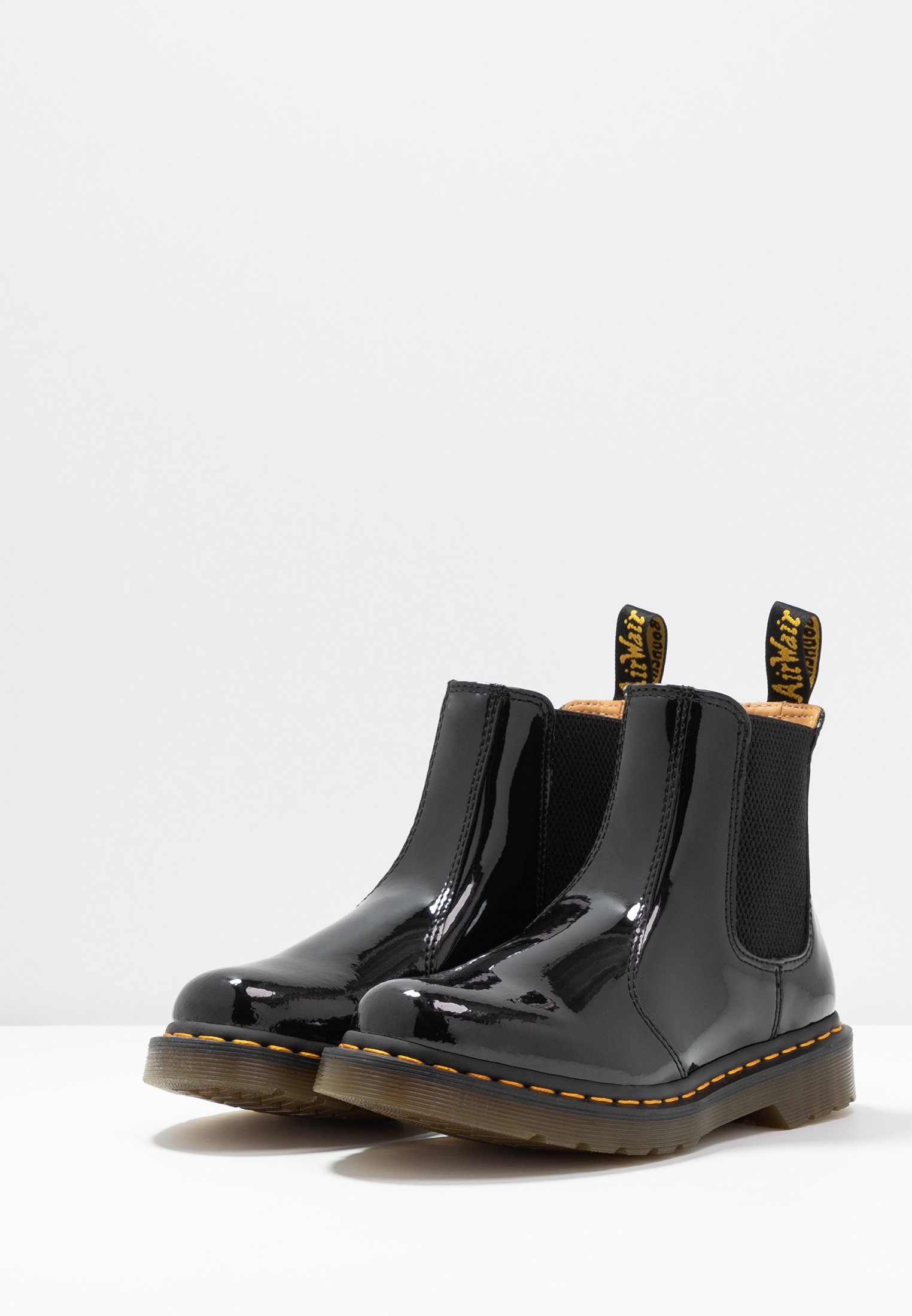 Dr.martens Norge 2976 Klassiske Ankelstøvletter Sort