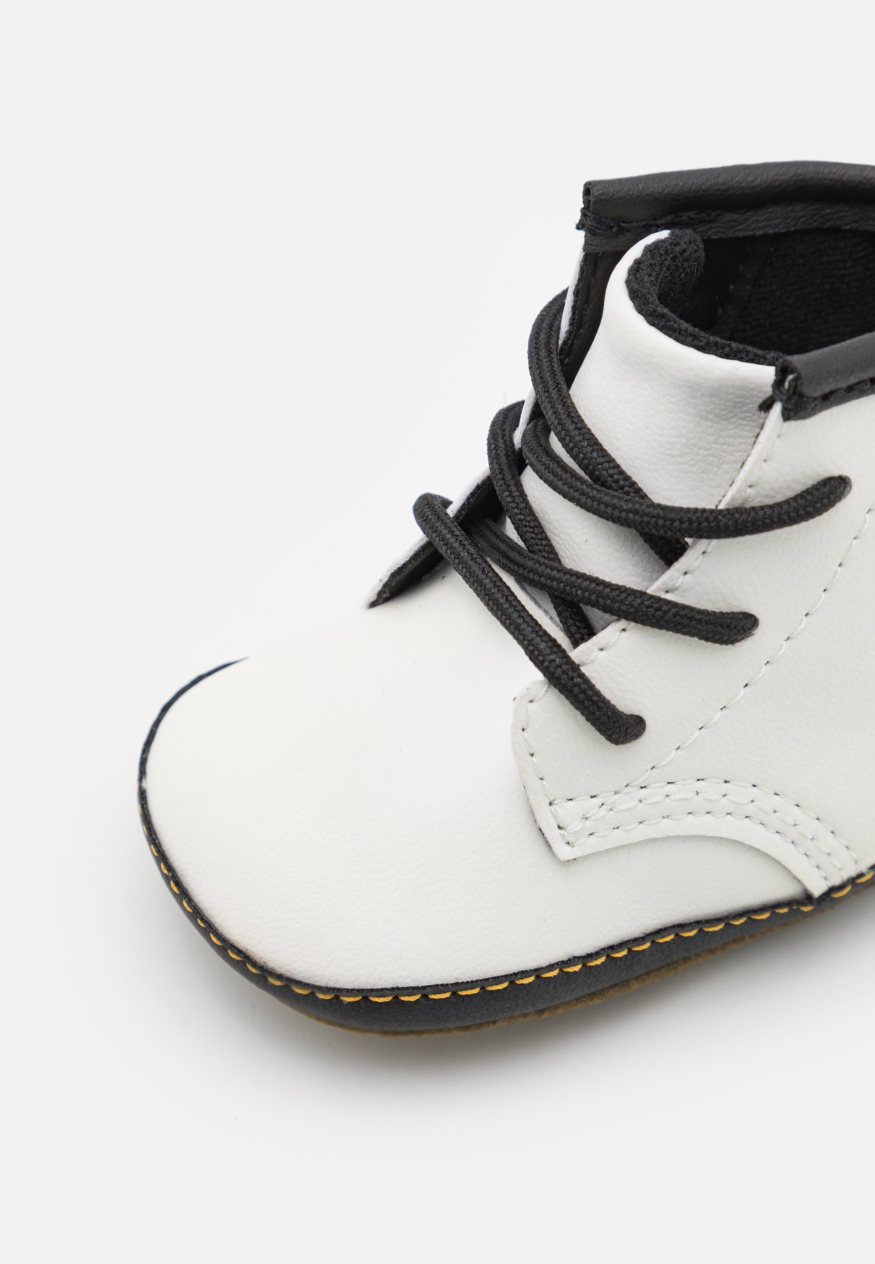 Hvite Dr.martens Norge 1460 Crib First Shoes