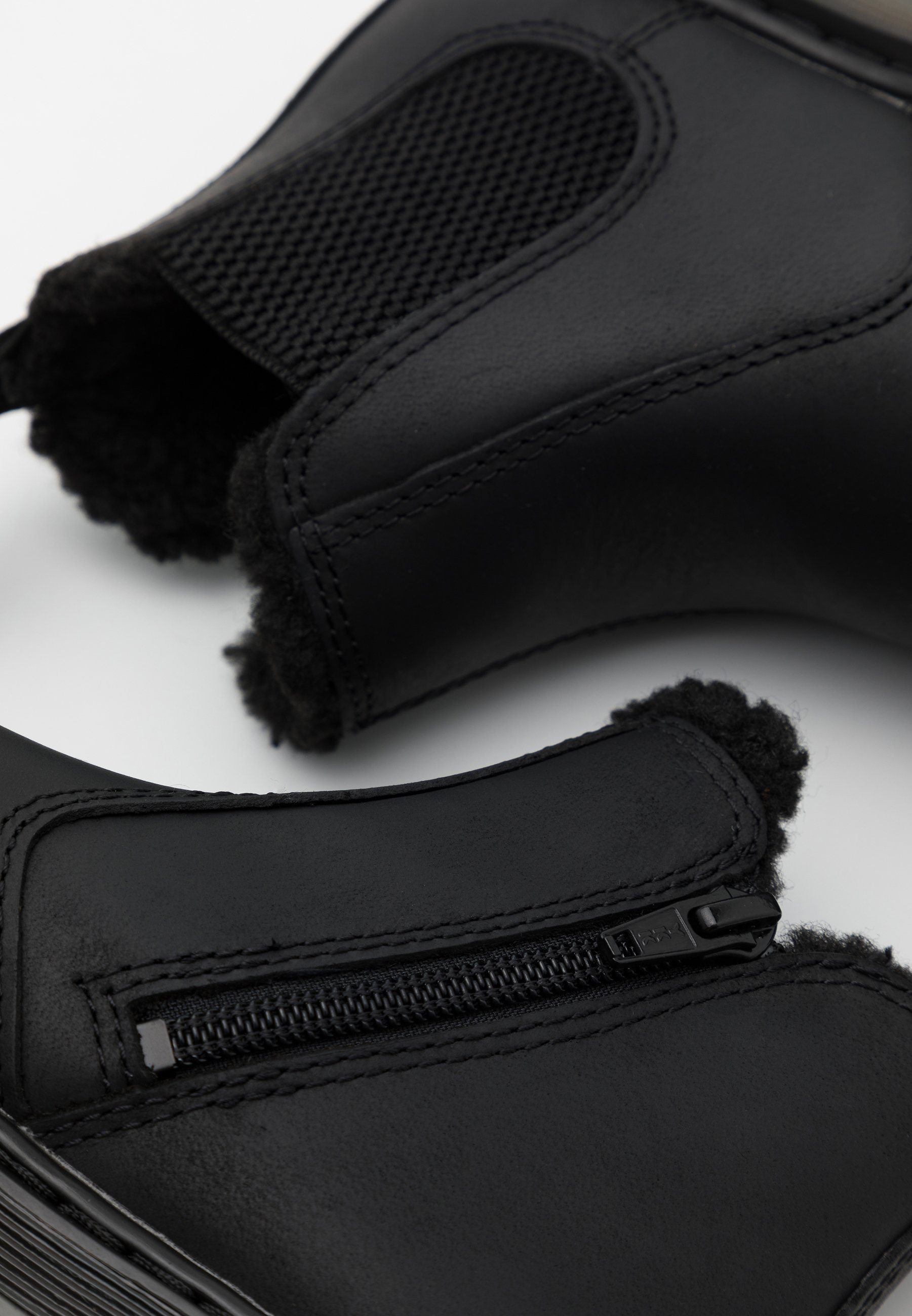 Dr.martens Norge 2976 Leonore Mono Republic Wp Klassiske Ankelstøvletter Svart